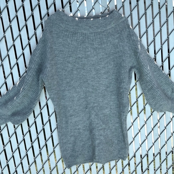 Cute Express Sweater Dress size XS - Picture 3 of 3